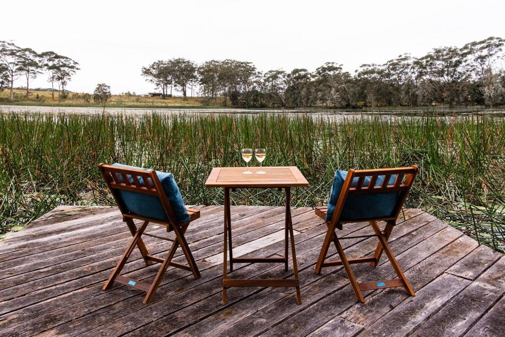 Bed & Breakfast Russell Lakeside Retreat Emerald Beach