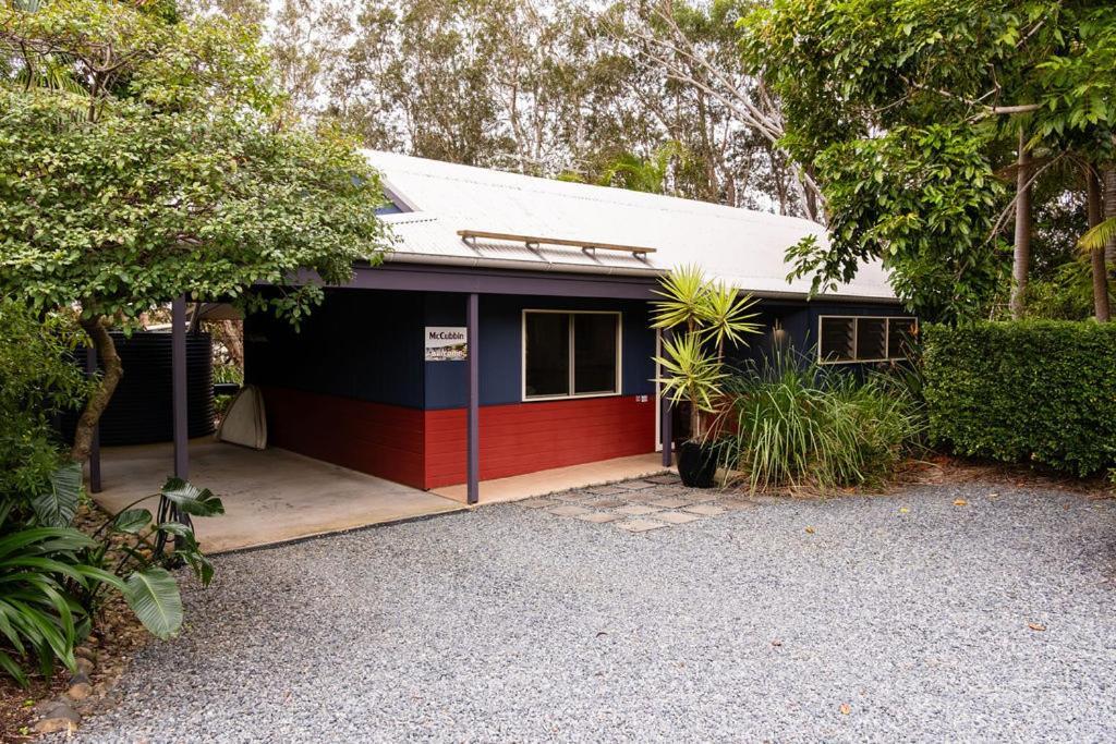 Bed & Breakfast Russell Lakeside Retreat *